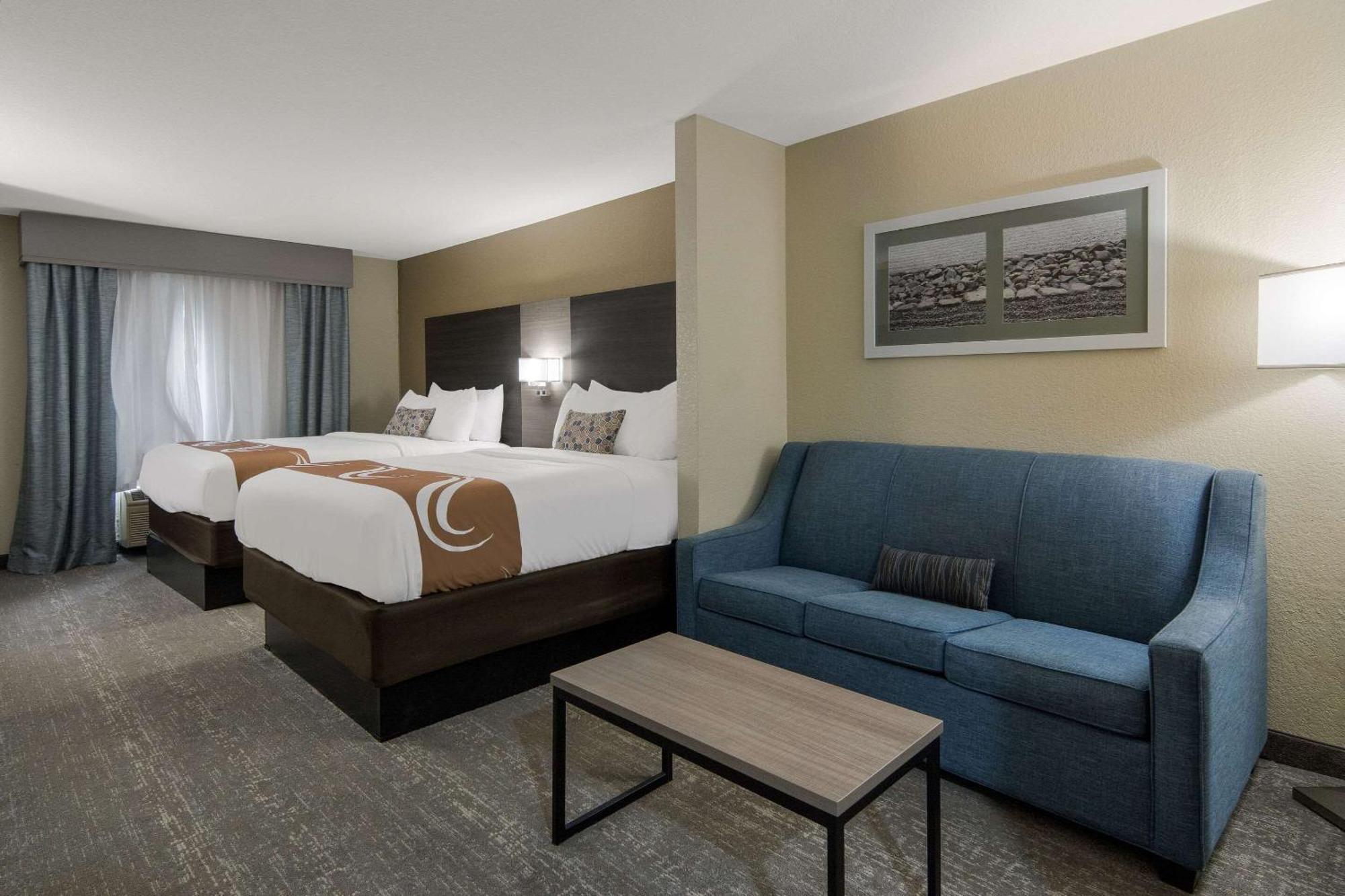 Quality Inn & Suites Roanoke - Fort Worth North Bagian luar foto