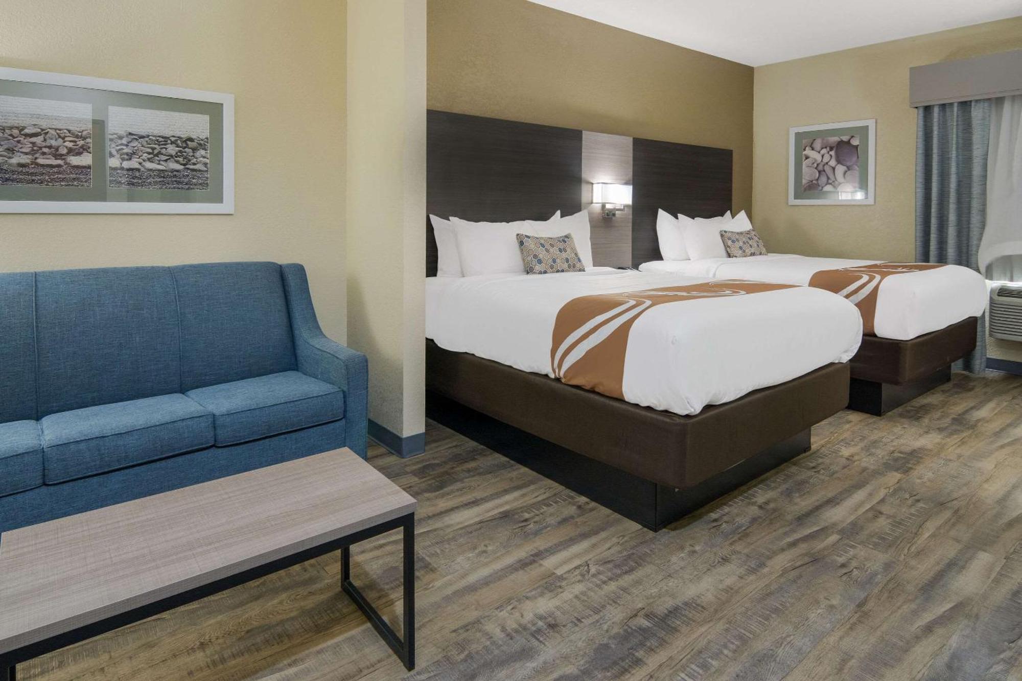 Quality Inn & Suites Roanoke - Fort Worth North Bagian luar foto